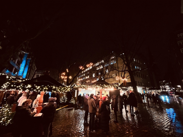Weihnachtsmarkt Gerhart-Hauptmann-Platz